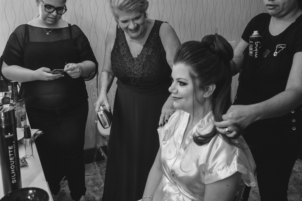 Preparação da noiva no buffet Tulipas em SP