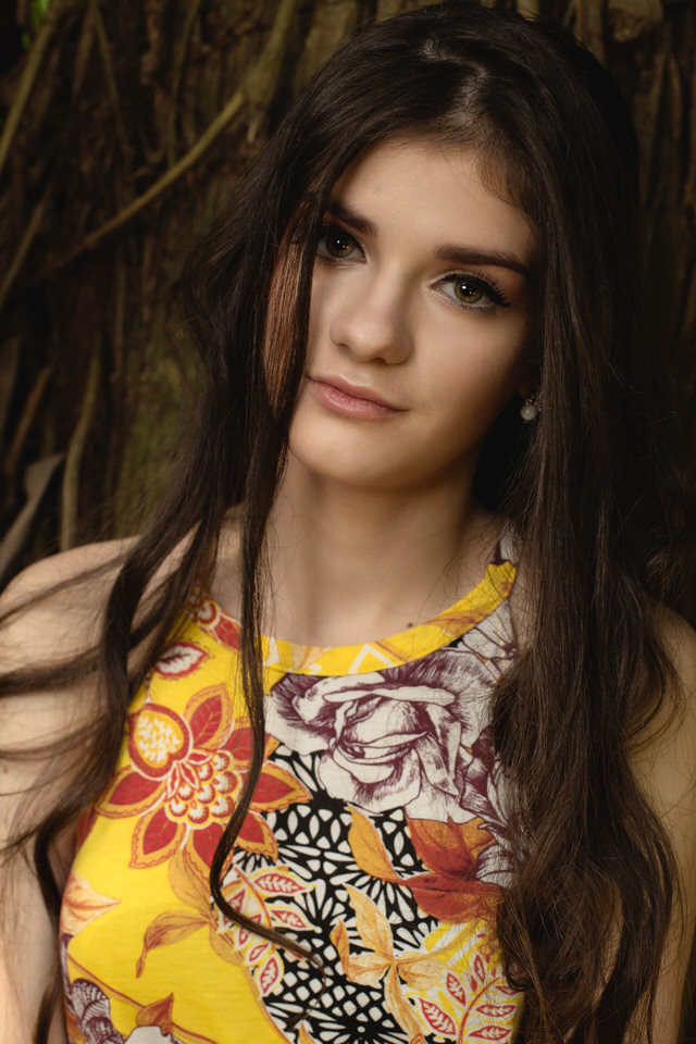 Ensaio da debutante Emily para a festa de 15 anos no Jardim Botânico em SP