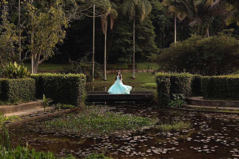 Ensaio da festa de 15 anos da Emily no Jardim Botânico em São Paulo