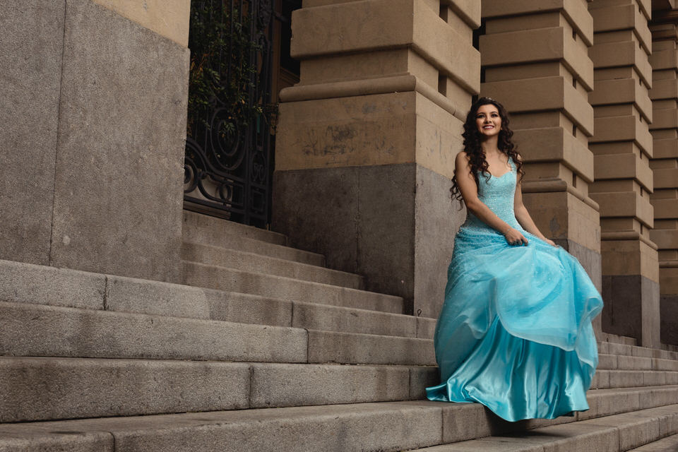 Ensaio da debutante Lorena Tucci no Teatro Municipal de São Paulo
