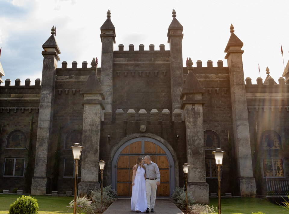 Pré Wedding da Larissa com o Rafael no Castelo dos Vinhais - Vinhedo-SP