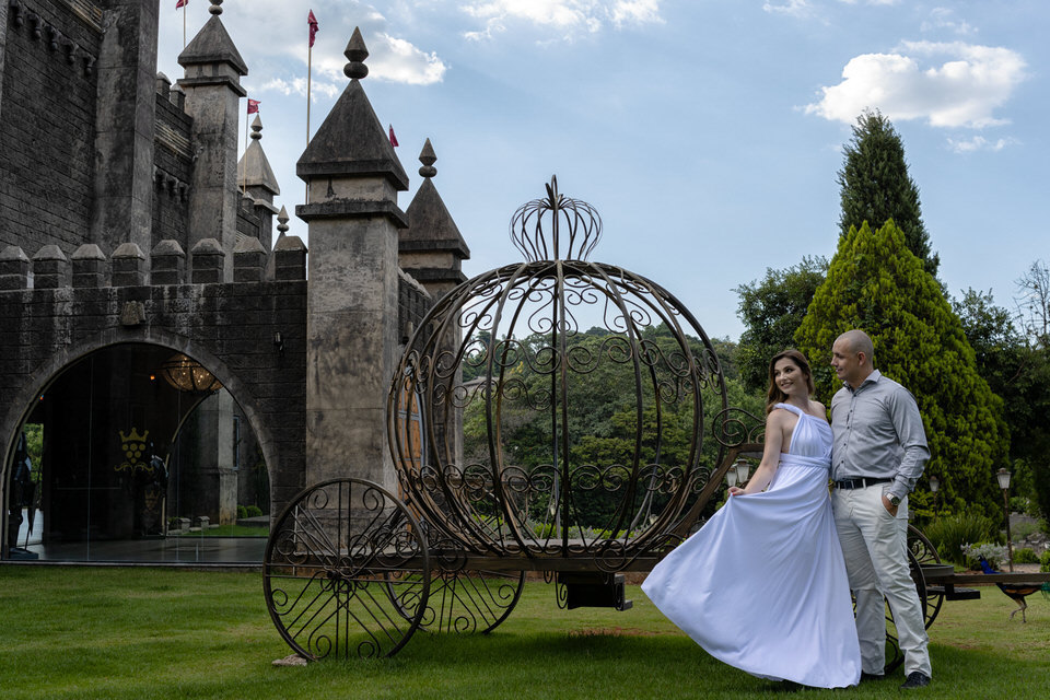Ensaio pré wedding da Larissa e Rafael- fotógrafo de SP - Castelo dos Vinhais