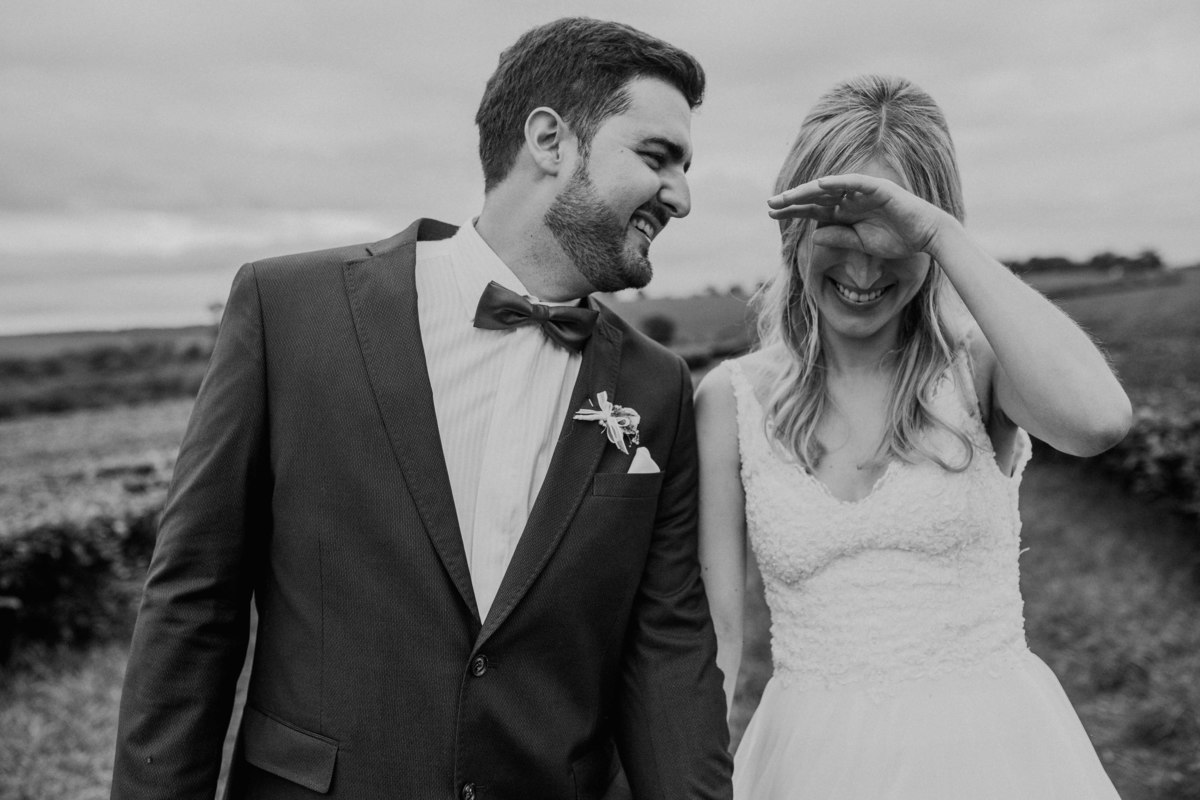 recien casados felices 