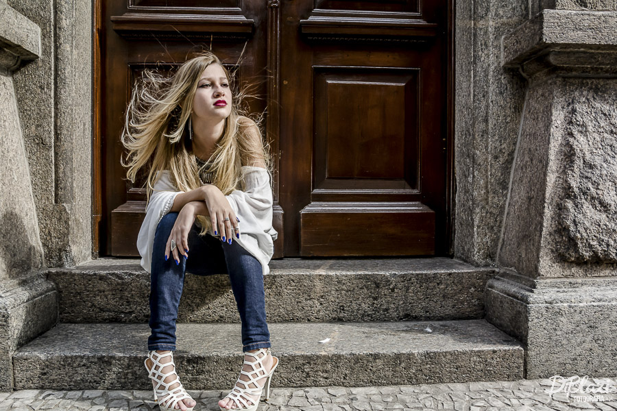ensaio de modelo cabelo aos ventos