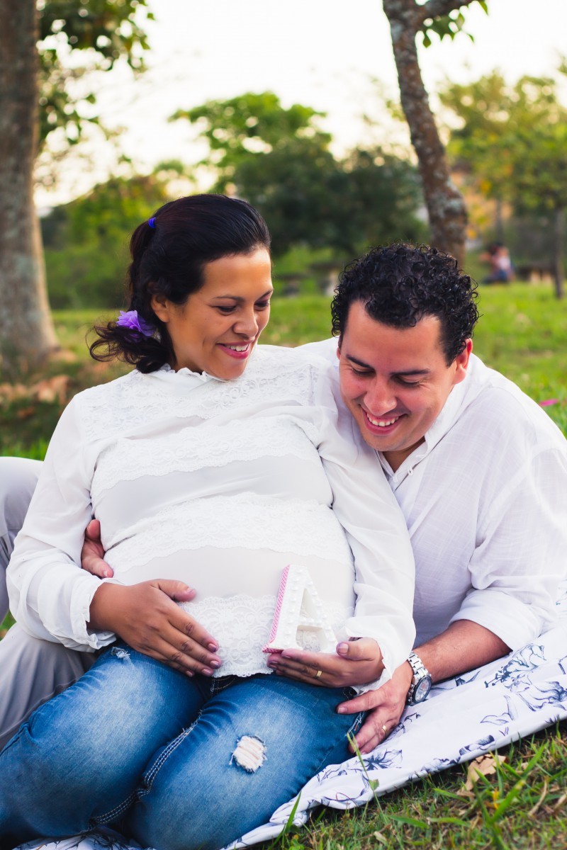 Ensaio fotográfico de Gestante Realizado no parque central em Santo André, ABC Paulista - SP por JD Fotografia. Fotógrafo de família, casal e gestante em Suzano, Mogi das Cruzes, Alto Tietê. Entre em contato para propostas de ensaio fotográfico de graça