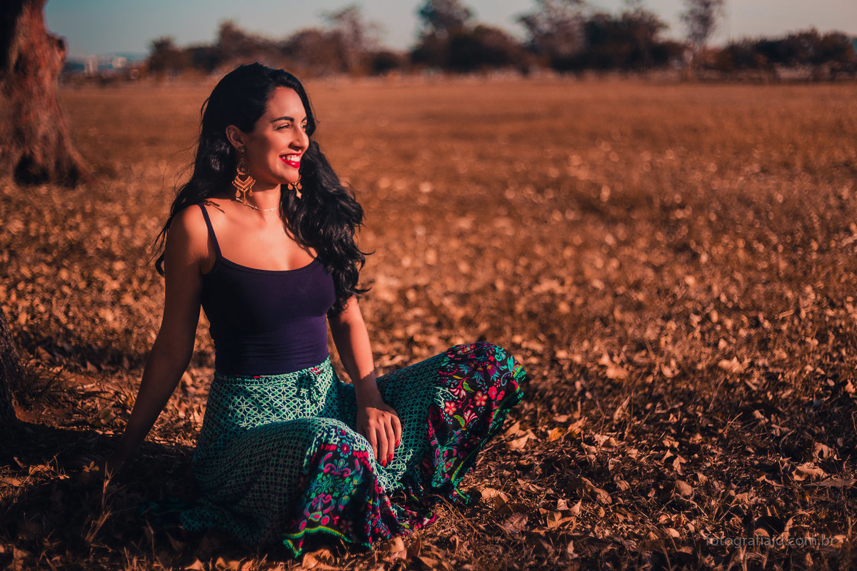 Ensaio fotográfico Feminino em Parque. JD Fotografia - Casais, grávidas, gestantes, família, fotos, fotografia, gravidez- Suzano, Santo André, Mogi, ABC, SP. Entre em contato - propostas de ensaio fotográfico de graça. (11)95047-7618 Whatsapp
