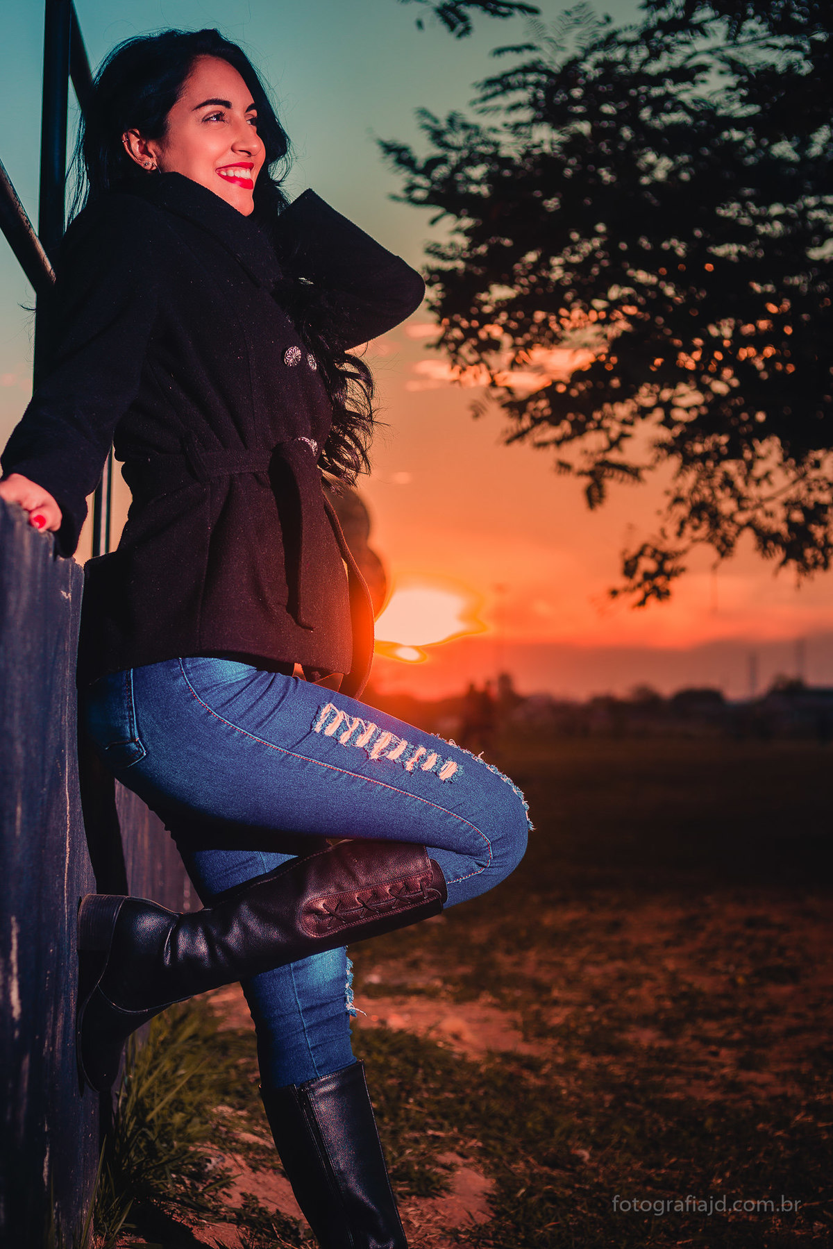 Ensaio fotográfico Feminino em Parque. JD Fotografia - Casais, grávidas, gestantes, família, fotos, fotografia, gravidez- Suzano, Santo André, Mogi, ABC, SP. Entre em contato - propostas de ensaio fotográfico de graça. (11)95047-7618 Whatsapp