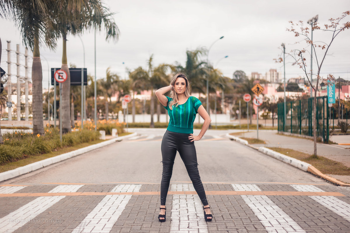 Ensaio fotográfico feminino em São Caetano. JD Fotografia - Casais, grávidas, gestantes, família, fotos, fotografia, gravidez- Santo André, ABC, SP, Grande ABC, São Bernardo, São Caetano.  Whatsapp: (11) 95047-7618