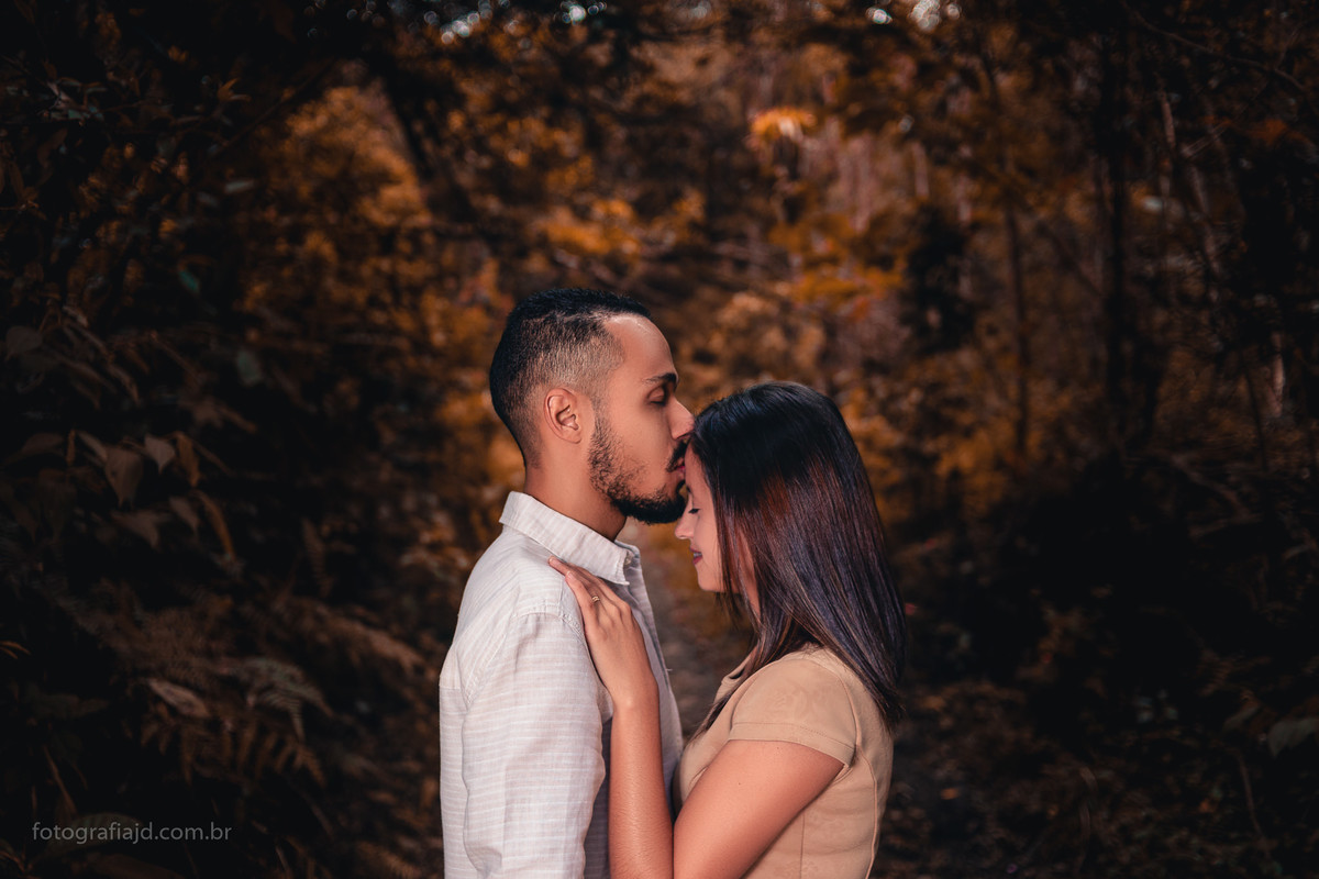 Ensaio fotográfico casal no Parque do Pedroso. JD Fotografia - Casais, grávidas, gestantes, família, fotos, fotografia, gravidez- Santo André, ABC, SP, Grande ABC, São Bernardo, São Caetano.  Whatsapp: (11) 95047-7618