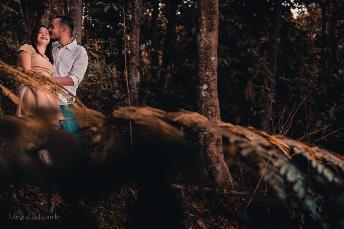 Ensaio fotográfico casal no Parque do Pedroso. JD Fotografia - Casais, grávidas, gestantes, família, fotos, fotografia, gravidez- Santo André, ABC, SP, Grande ABC, São Bernardo, São Caetano.  Whatsapp: (11) 95047-7618