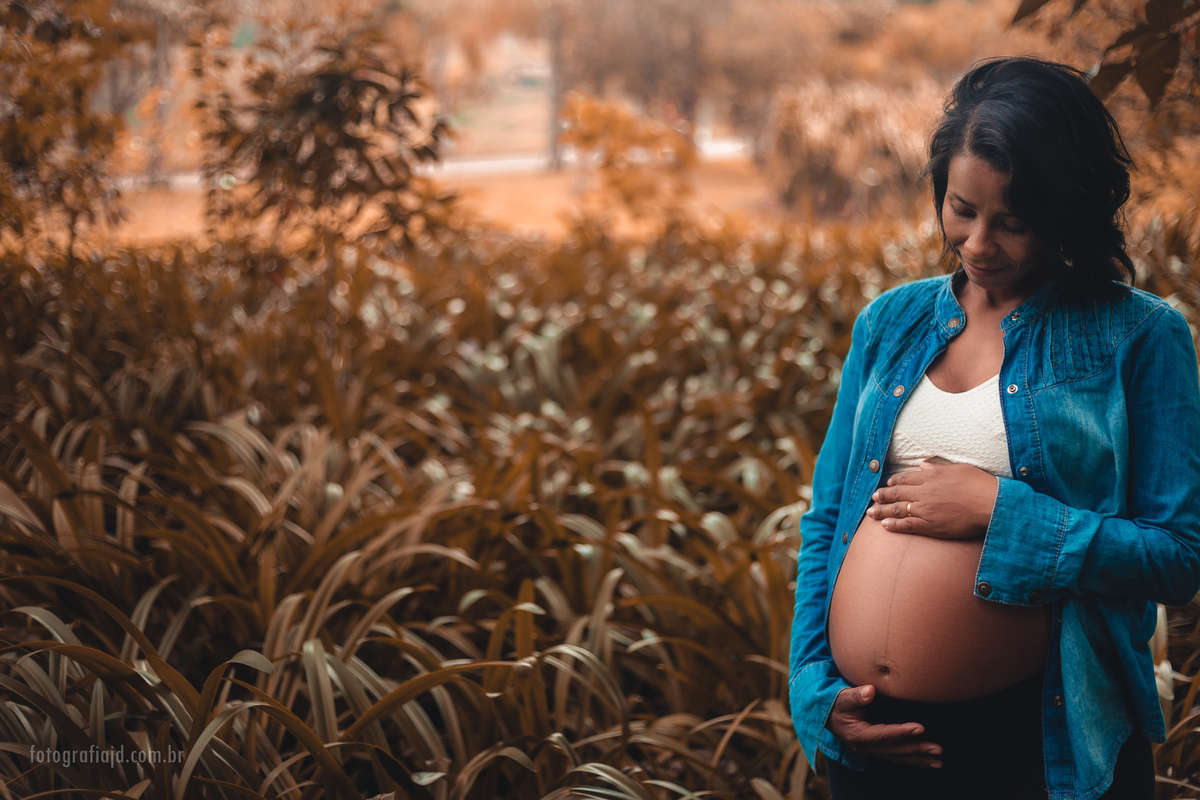 Ensaio fotográfico Gestante em Parque Central. JD Fotografia - Casais, grávidas, gestantes, família, fotos, fotografia, gravidez- Santo André, ABC, SP, Grande ABC, São Bernardo, São Caetano.  Whatsapp: (11) 95047-7618
Reencontre o Simples