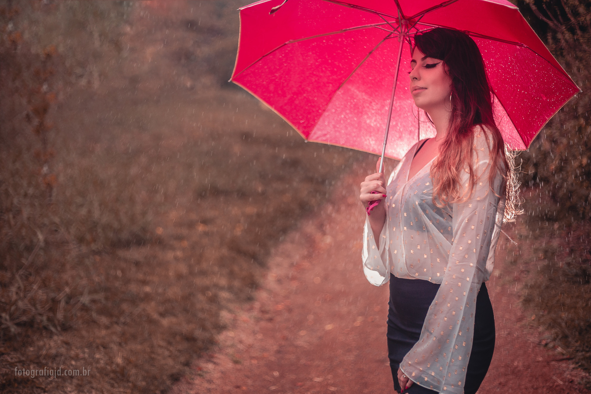 Ensaio fotográfico feminino em Parque Central. JD Fotografia - Casais, grávidas, gestantes, família, fotos, fotografia, gravidez- Santo André, ABC, SP, Grande ABC, São Bernardo, São Caetano.  Whatsapp: (11) 95047-7618
Reencontre o Simples