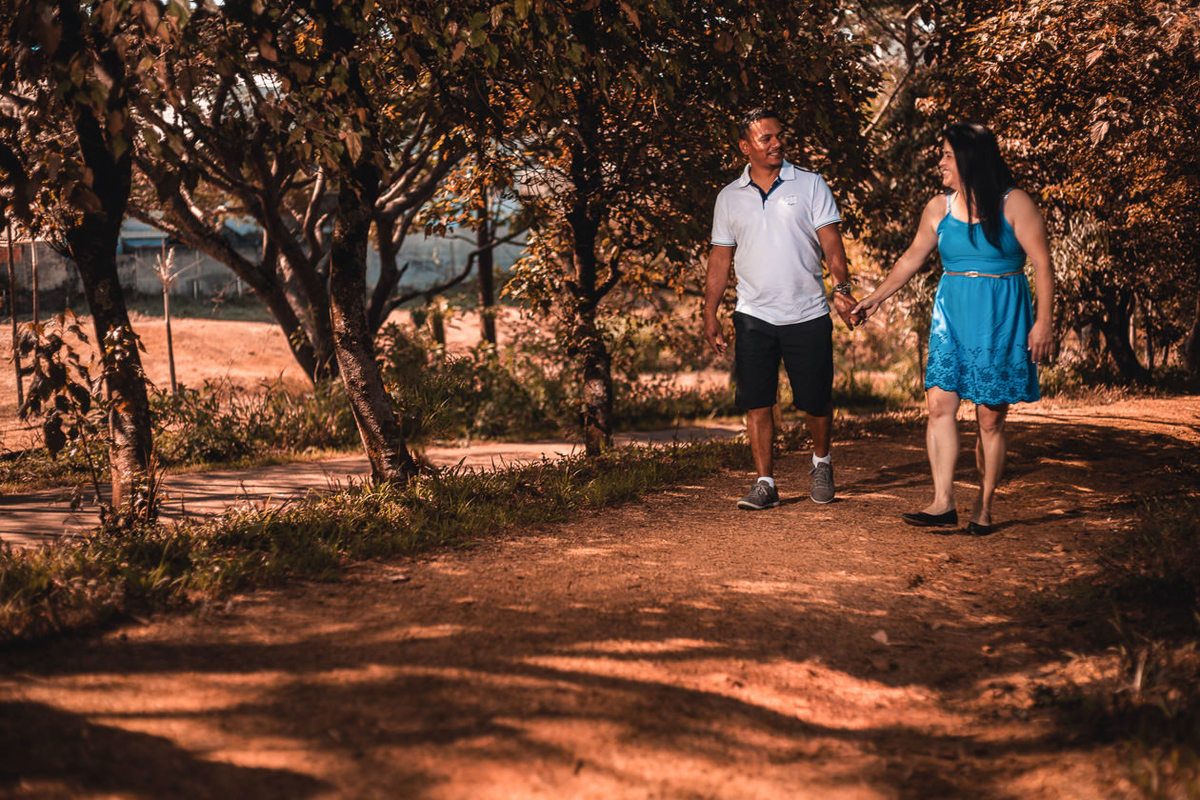 Ensaio fotográfico casal pré casamento em Parque Central. JD Fotografia - Casais, grávidas, gestantes, família, fotos, fotografia, gravidez- Santo André, ABC, SP, Grande ABC, São Bernardo, São Caetano.  Whatsapp: (11) 95047-7618