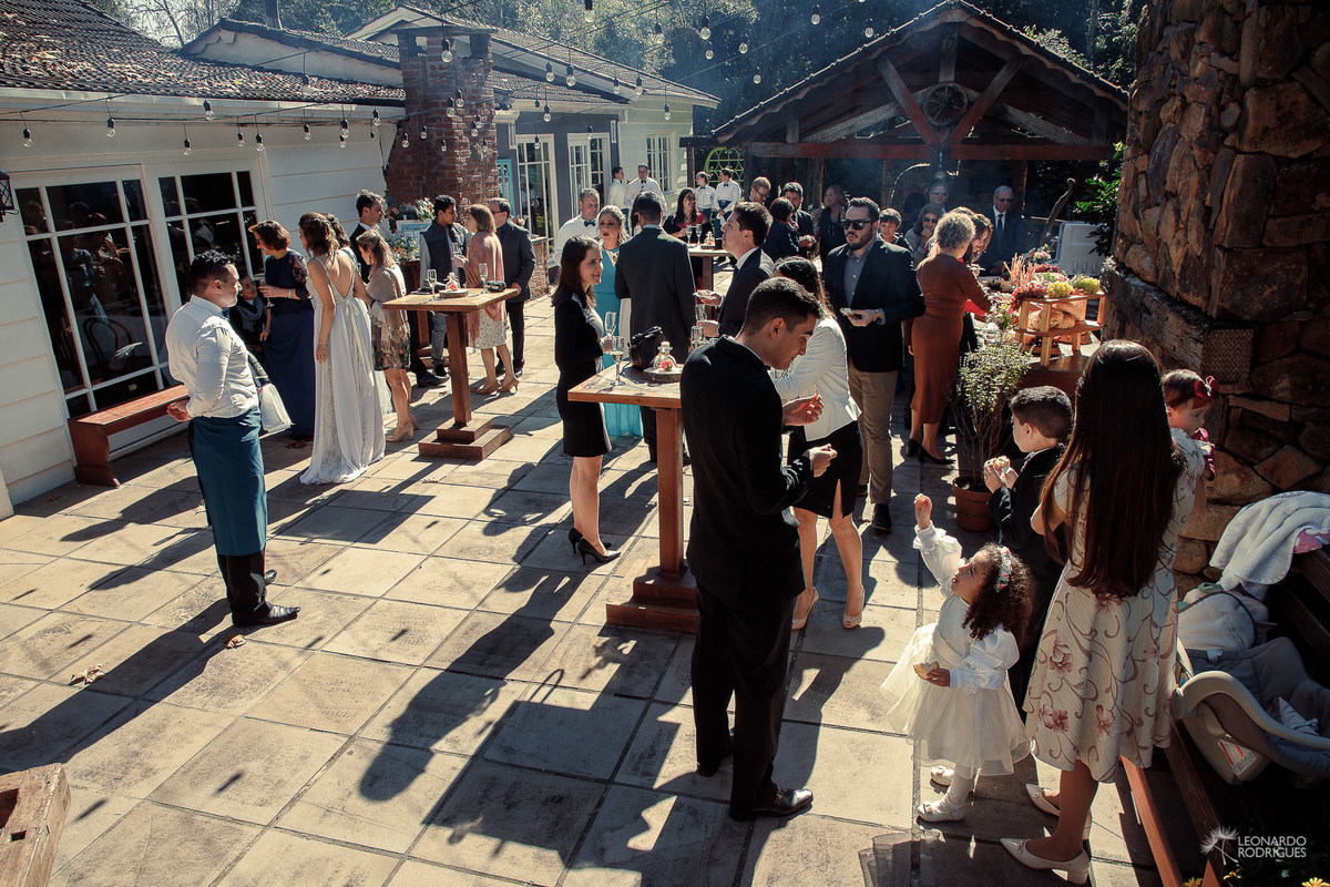 casamento casar em gramado destination wedding casar pousada la vista fotografo leonardo rodrigues noivos igreja santa maria herval chef del hay
