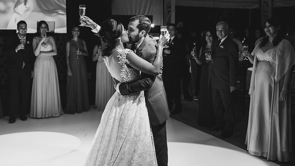 Dança dos noivos valsa dos noivos casamento recanto gabi