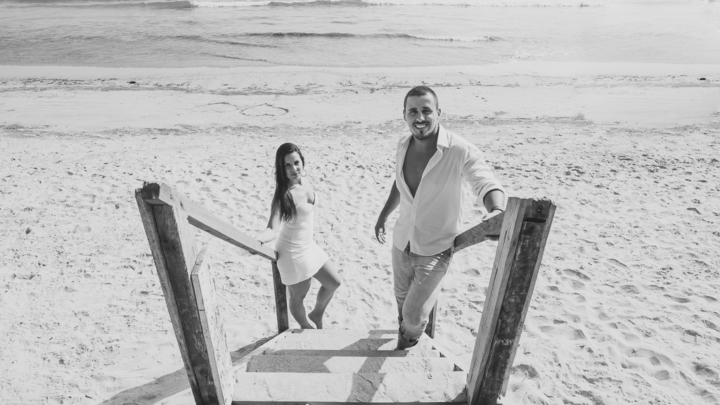 ensaio pré casamento ensaio de noivos ensaio pré wedding em sp noivos na escada noivos na praia noivos 