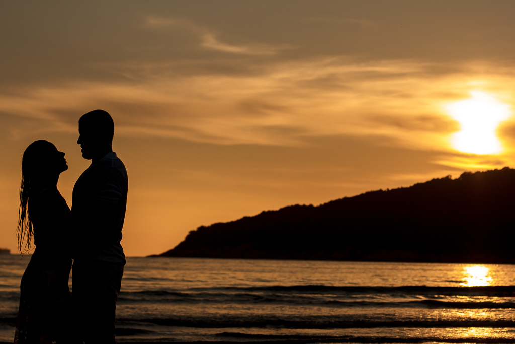ensaio pre wedding na praia ensaio de noivos na praia de santos ensaio de noivos no por do sol ensaio de noivos 
