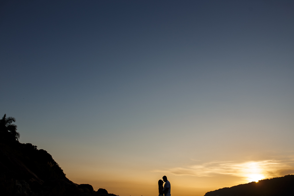 ensaio pre wedding na praia ensaio de noivos na praia de santos ensaio de noivos no por do sol ensaio de noivos 