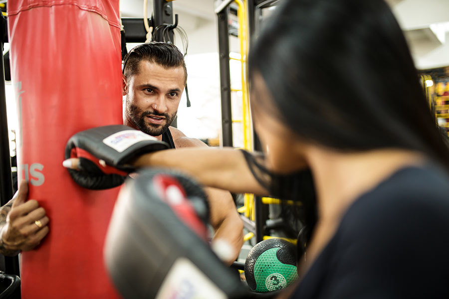 ensaio de noivos na sala de boxe ensaio na academia ensaio de noivos ensaio noivos ensaio na academia via brasil