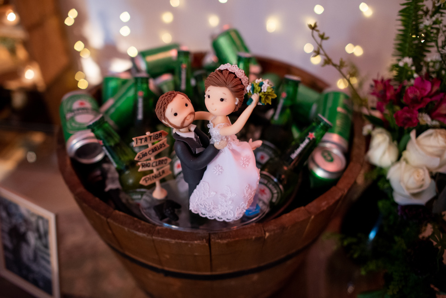 TEMA BOTECO BRINDANO COM CERVEJA BRINDE DOS NOIVOS CERVEJA BOA NO CASAMENTO