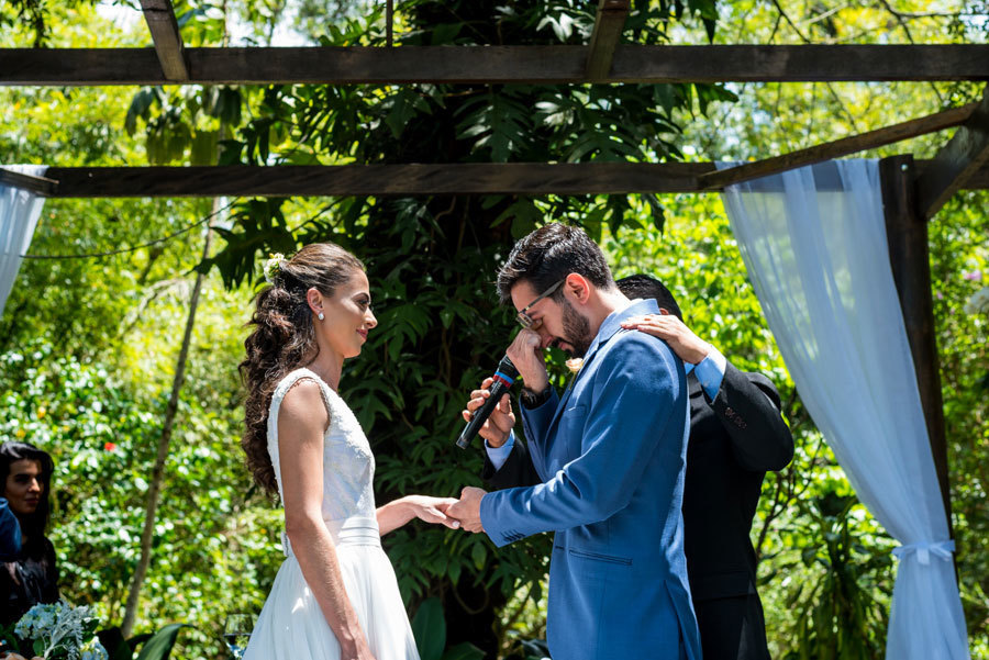 casamento no campo se casando no campo casamento no recanto gabi noivo chorando