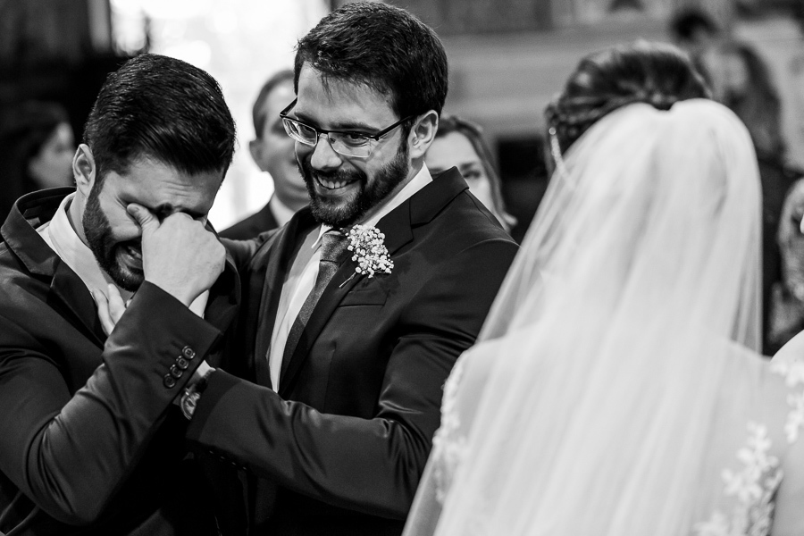 casamento na igreja catedral de jundiai casamento em jundia casamento na catedral de jundiai noivo chorando noivo emocionado
