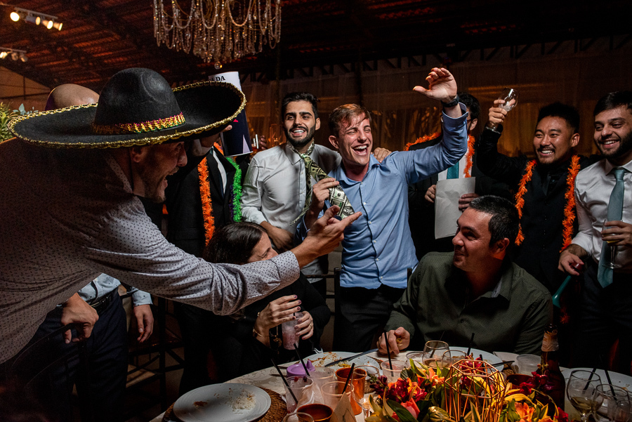 casamento na igreja catedral de jundiai casamento em jundia casamento na catedral de jundiai alice no pais da maravilhas mariella decoradora mariella decorações mariela decor decoradora jundiaí valsa dos noivos dança dos noivos balada de casamento 