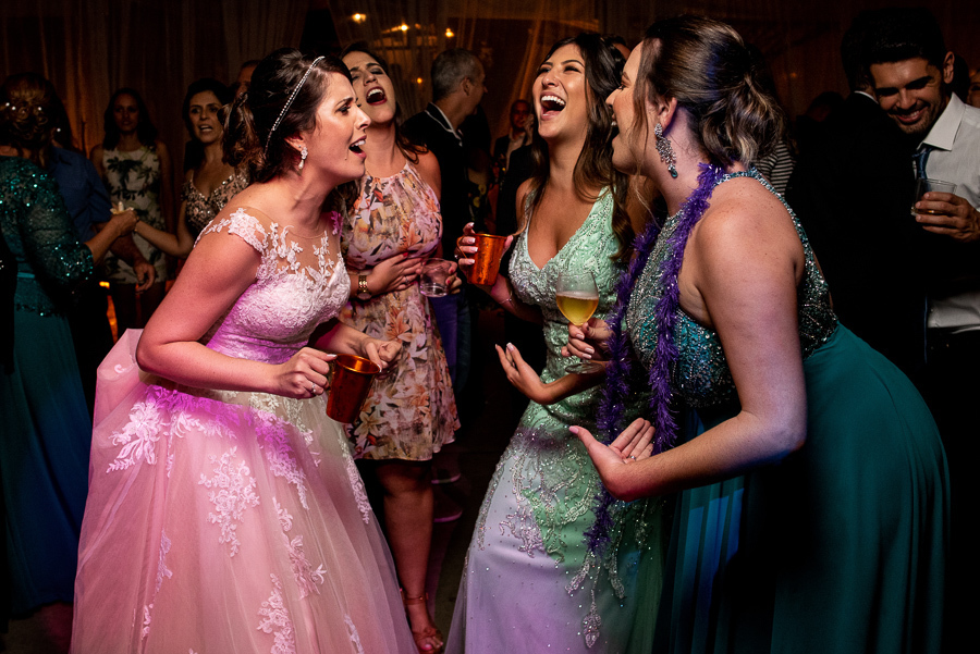 casamento na igreja catedral de jundiai casamento em jundia casamento na catedral de jundiai alice no pais da maravilhas mariella decoradora mariella decorações mariela decor decoradora jundiaí dança dos noivos balada de casamento banda vitrola