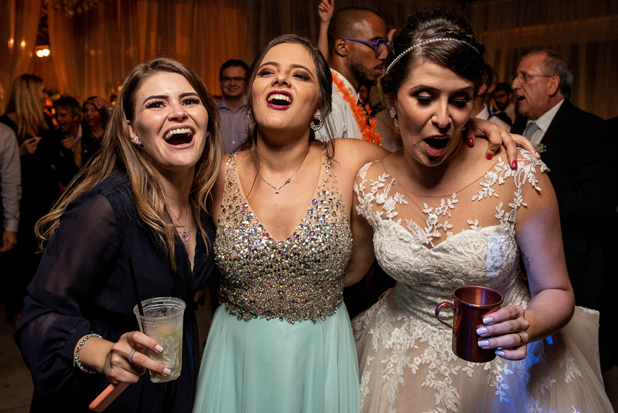 Casamento na casa Giglio   casamento em jundia casamento na catedral de jundiai alice no pais da maravilhas mariella decoradora mariella decorações mariela decor decoradora jundiaí dança dos noivos balada de casamento banda vitrola