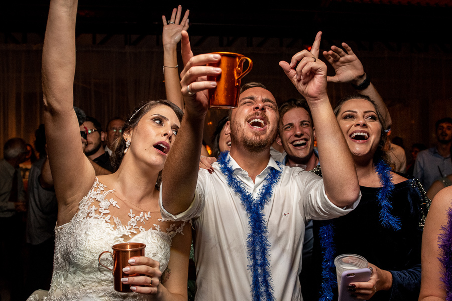 Casamento na casa Giglio   jundiai casamento em jundia casamento na catedral de jundiai alice no pais da maravilhas mariella decoradora mariella decorações mariela decor decoradora jundiaí dança dos noivos balada de casamento banda vitrola