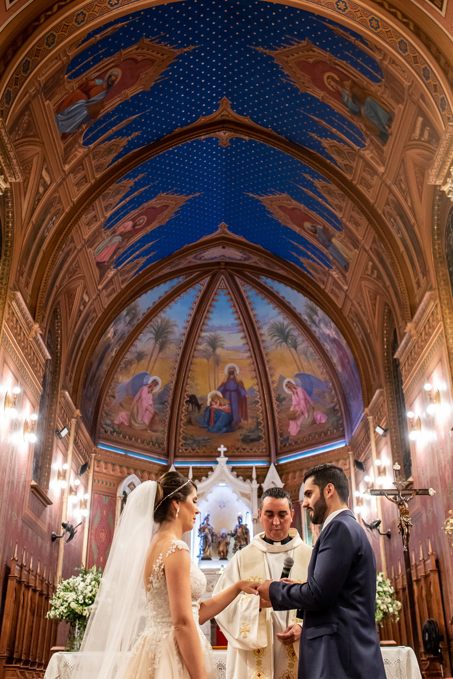 noivas 2019 noivas 2020 casamento recanto gabi fotografo de casamento campinas fotografo brasilerio na itália fotografo de casamento na itália brinde com as madrinhas maquiagem de noiva vestido de noiva casamento catedral de jundiai 