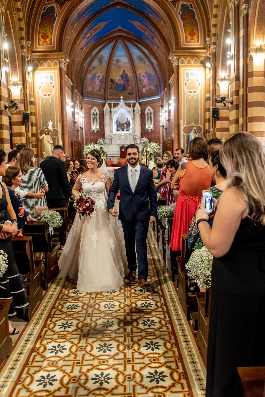 casamento na igreja catedral de jundiai casamento em jundia casamento na catedral de jundiai noivo chorando noivo emocionado
