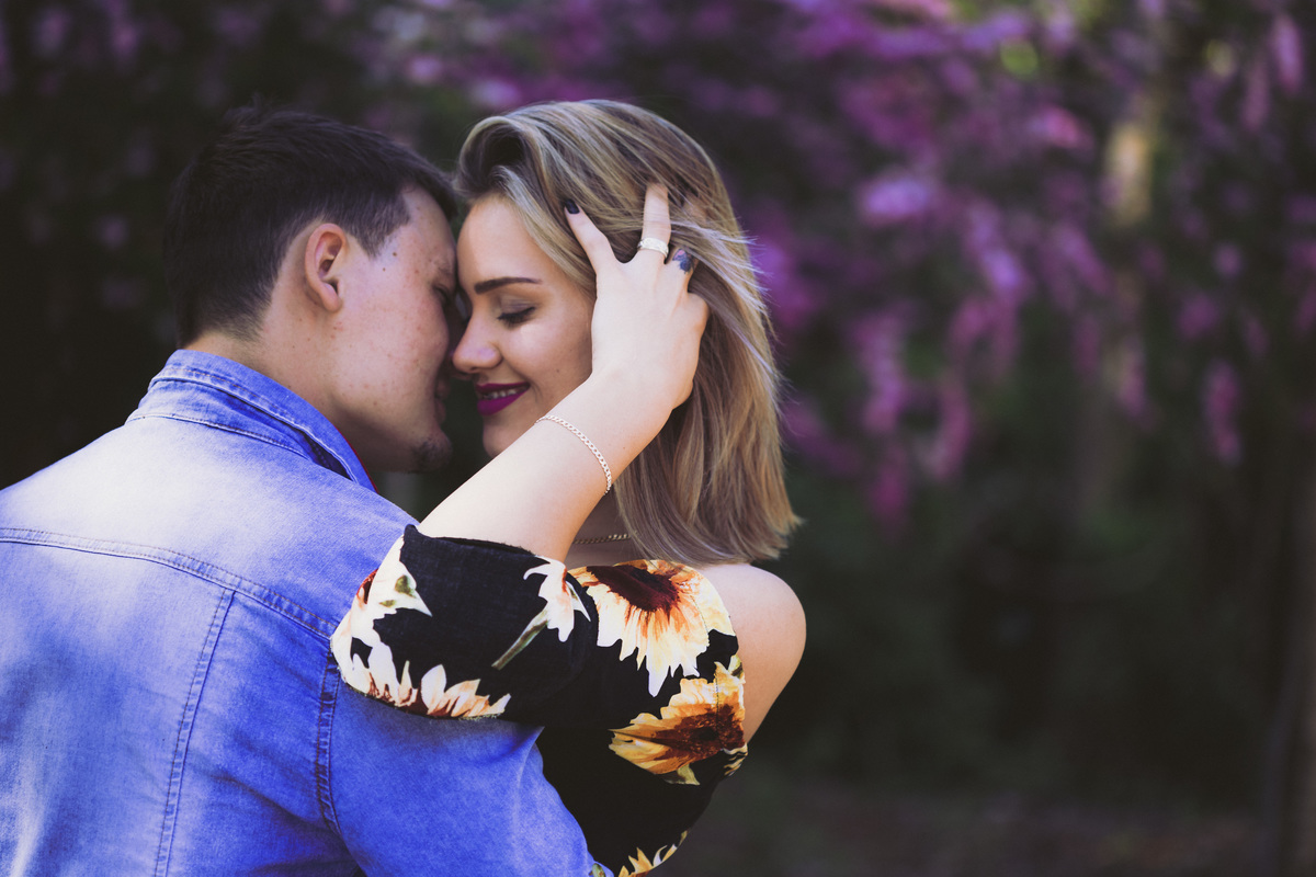 Ensaio casal Denize e william quase beijo