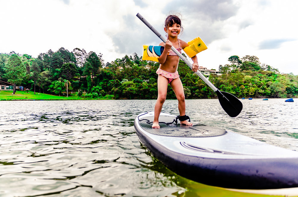 Fotografia documental de família, rotina e essência da família. 24 horas, um dia na vida. Pai, mãe, filhas, álbum, book da história da família.