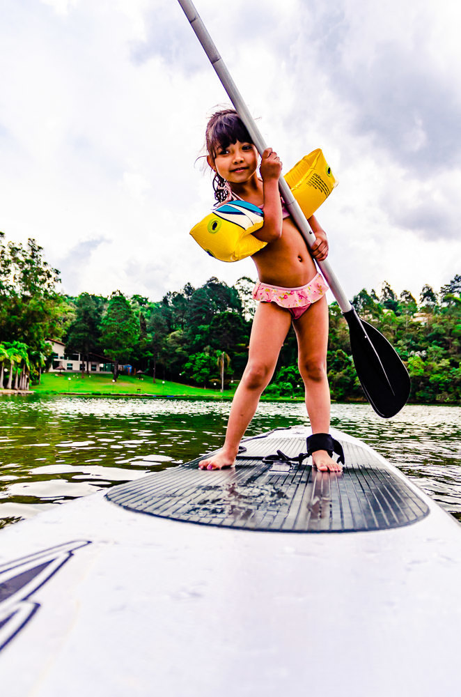 Fotografia documental de família, rotina e essência da família. 24 horas, um dia na vida. Pai, mãe, filhas, álbum, book da história da família.