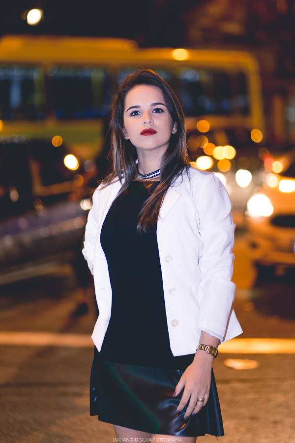 Ensaio Feminino em Niterói nas ruas de Icaraí a noite Tumblr 