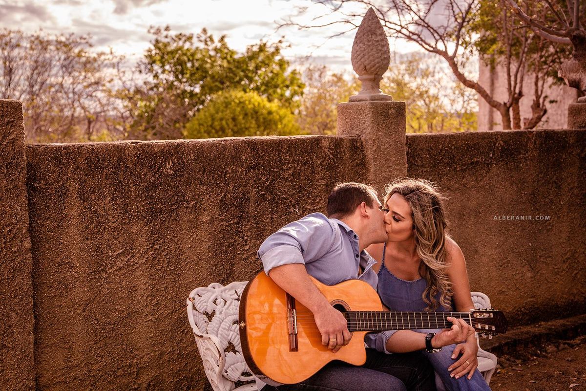 Kaliane e Wellisson - Eremitério