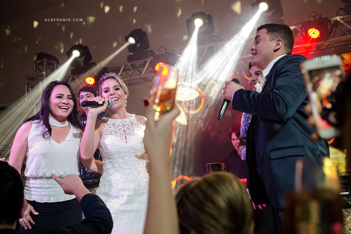 Casamento Kalliane e Wellisson na Catedral de Sant'Ana e Cellebre Recepções em Caicó.Circuito Musical tocando no casamento.