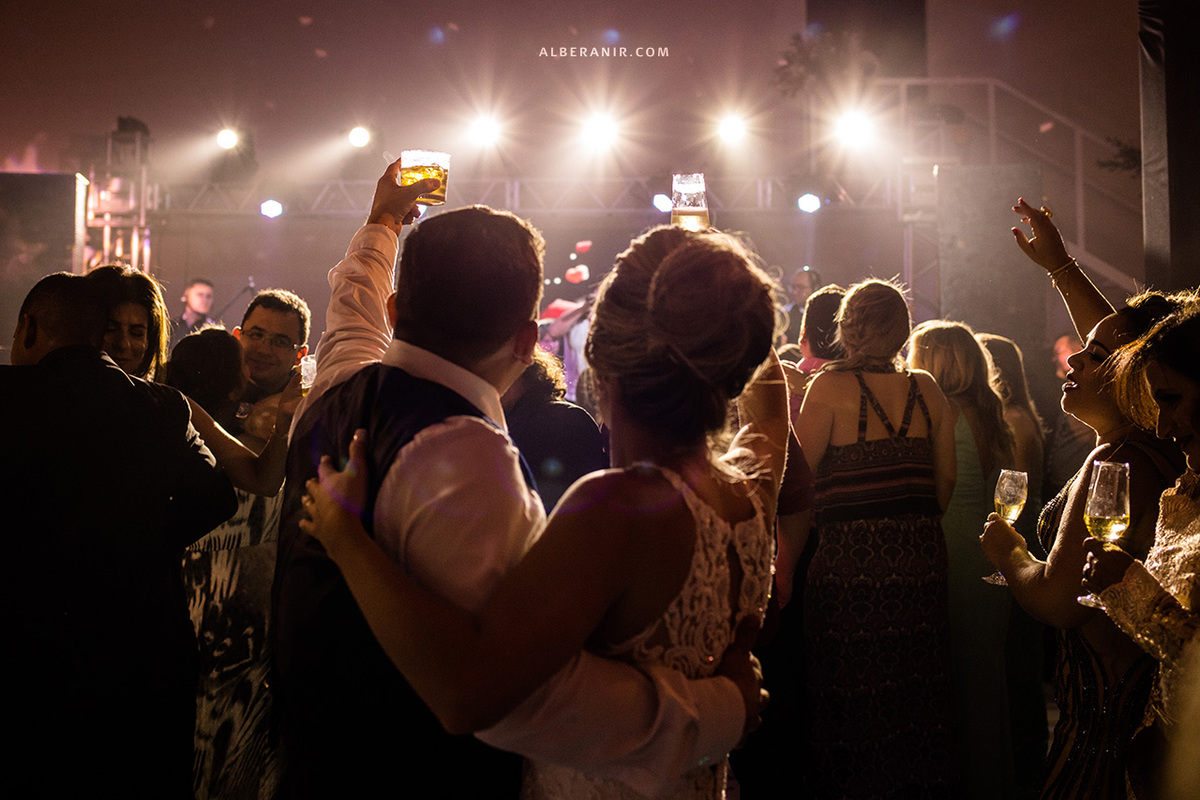 Casamento Kalliane e Wellisson na Catedral de Sant'Ana e Cellebre Recepções em Caicó.Circuito Musical tocando no casamento.