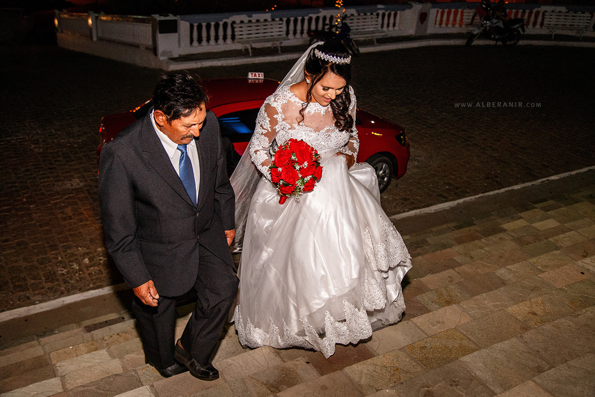 Maiza e Marinildo. Casamento Jardim do Seridó. Igreja Sagrado Coração de Jesus.
