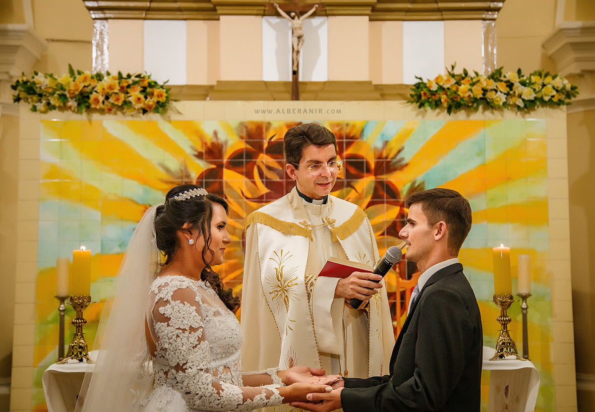 Maiza e Marinildo. Casamento Jardim do Seridó. Igreja Sagrado Coração de Jesus.