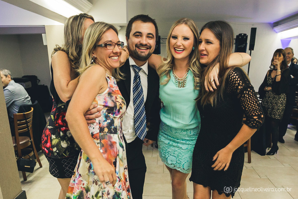 todo mundo junto na formatura