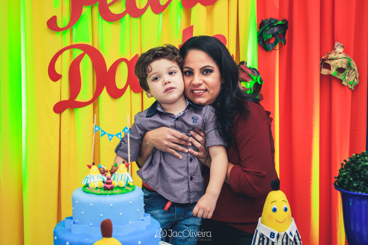 Pedro Dante 3 anos com a mãe