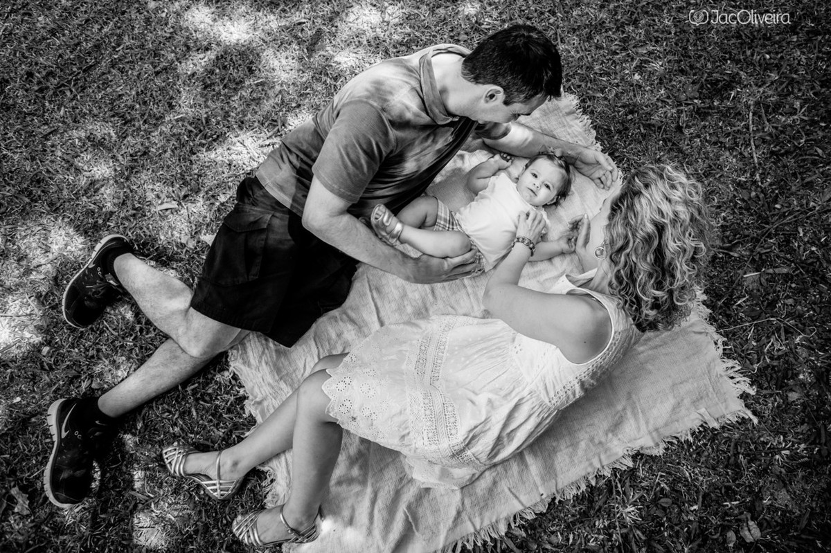 book de família preto e branco no jardim botanico