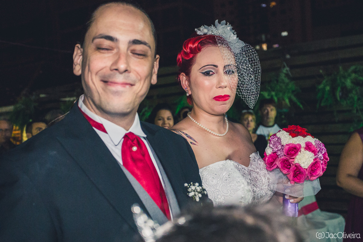 fotografo casamento porto alegre noivo fazendo careta no altar