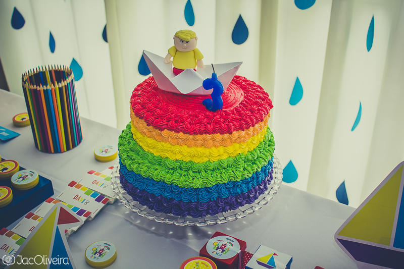 bolo infantil arco iris