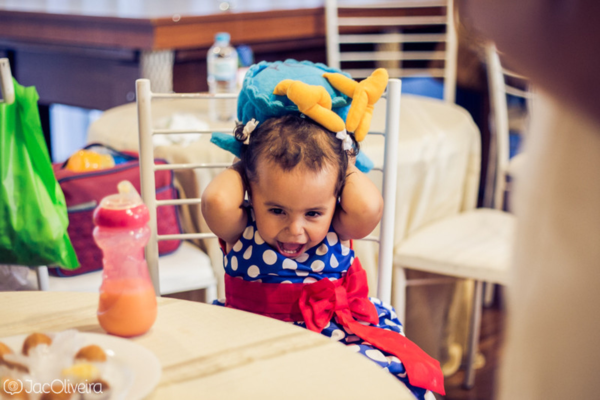 foto de menina brava