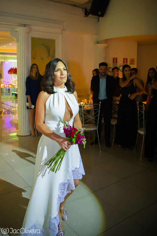 fotografo casamento porto alegre noiva roberta entrando sozinha