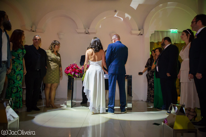 fotografo casamento porto alegre noivos de costas cerimonia