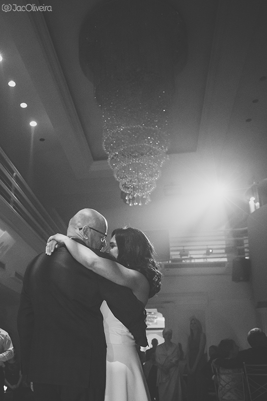fotografo casamento porto alegre noivos e lustre